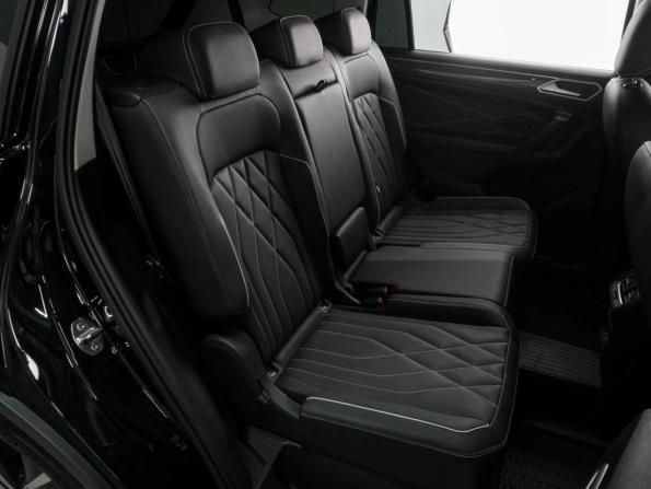 Volkswagen Tiguan II Рестайлинг (China Market) с пробегом 2023 года, цена 4 876 000 рублей, 10970 км, внедорожник, Автокод Объявления
