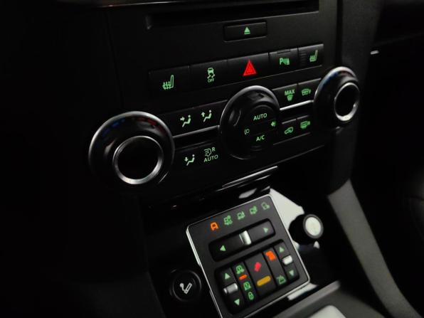 Land Rover Discovery IV Рестайлинг с пробегом 2013 года, цена 2 150 000 рублей, 248308 км, внедорожник, Автокод Объявления