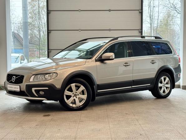 Volvo XC70 II Рестайлинг с пробегом 2014 года, цена 1 849 000 рублей, 247000 км, универсал, Автокод Объявления