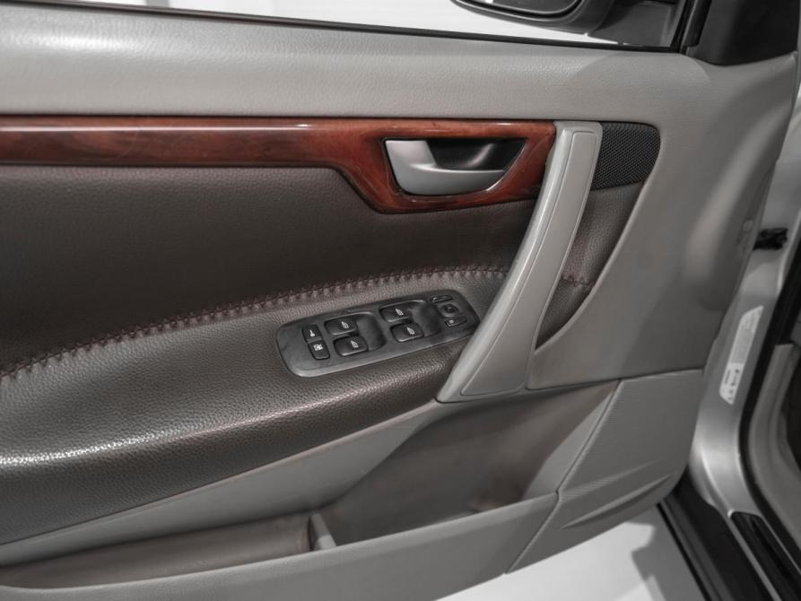 Volvo XC70 I Рестайлинг Москва  - изображение 16