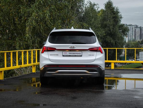 Hyundai Santa Fe IV Рестайлинг с пробегом 2021 года, цена 3 949 000 рублей, 35697 км, внедорожник, Автокод Объявления