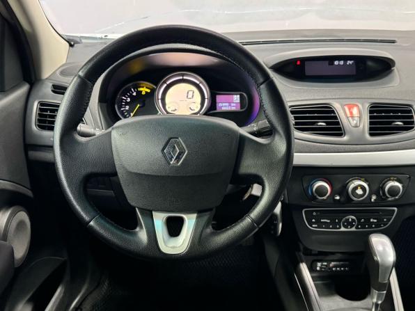 Renault Fluence I с пробегом 2010 года, цена 490 000 рублей, 251988 км, седан, Автокод Объявления