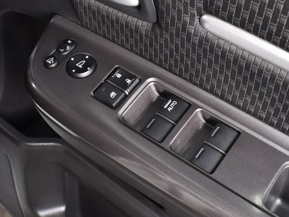 Honda Stepwgn V Рестайлинг с пробегом 2018 года, цена 2 375 995 рублей, 80752 км, минивэн, Автокод Объявления
