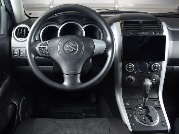 Suzuki Grand Vitara II Рестайлинг с пробегом 2010 года, цена 1 099 995 рублей, 218630 км, внедорожник, Автокод Объявления