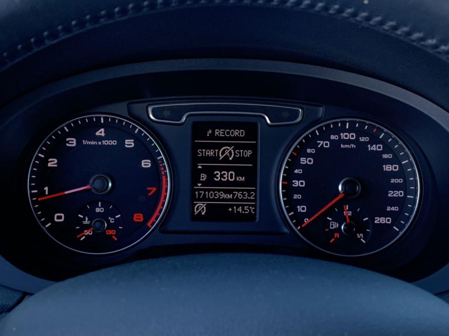 Audi Q3 I (8U) Москва  - изображение 21