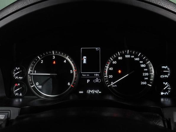 Lexus LX III Рестайлинг 2 с пробегом 2018 года, цена 7 899 000 рублей, 134542 км, внедорожник, Автокод Объявления