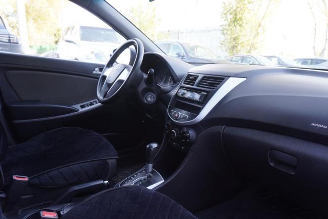 Hyundai Solaris I с пробегом 2012 года, цена 799 000 рублей, 152237 км, седан, Автокод Объявления