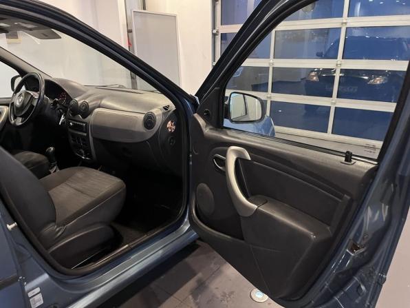 Renault Logan I Рестайлинг с пробегом 2011 года, цена 260 000 рублей, 204463 км, седан, Автокод Объявления