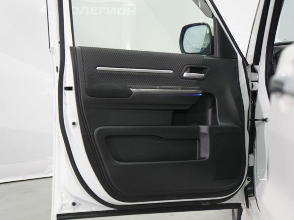Honda Stepwgn V с пробегом 2015 года, цена 1 890 000 рублей, 92900 км, минивэн, Автокод Объявления