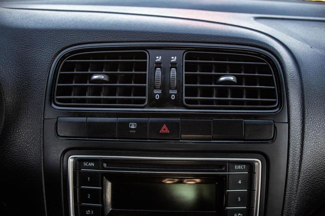 Volkswagen Polo V с пробегом 2012 года, цена 519 000 рублей, 150375 км, седан, Автокод Объявления