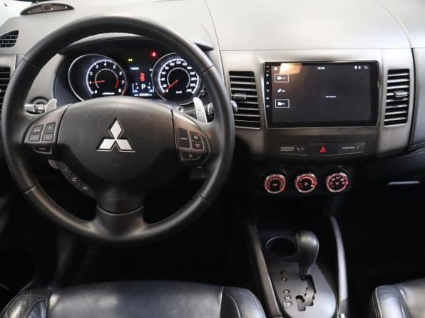 Mitsubishi Outlander II Рестайлинг с пробегом 2011 года, цена 1 046 500 рублей, 200306 км, внедорожник, Автокод Объявления