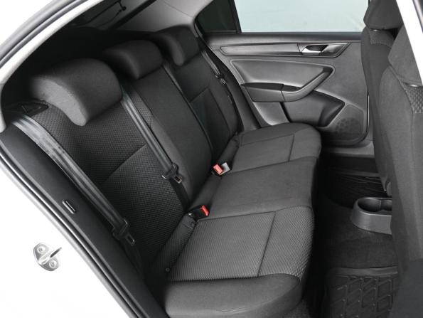 Volkswagen Polo VI с пробегом 2021 года, цена 1 299 000 рублей, 85811 км, лифтбек, Автокод Объявления