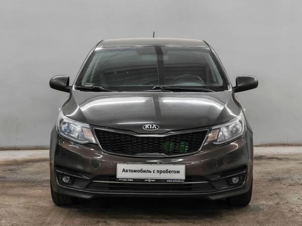 Kia Rio III Рестайлинг с пробегом 2015 года, цена 890 000 рублей, 215428 км, седан, Автокод Объявления