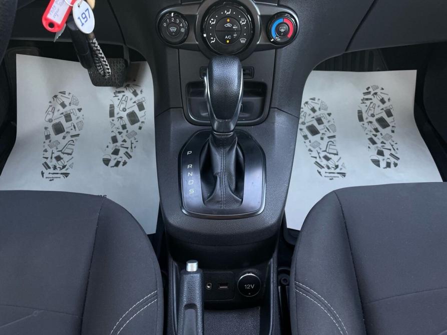 Ford Fiesta Mk6 Рестайлинг Краснодар  - изображение 13