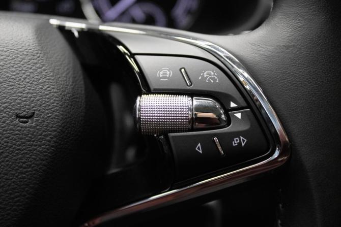 Skoda Rapid II с пробегом 2020 года, цена 1 399 000 рублей, 113567 км, лифтбек, Автокод Объявления