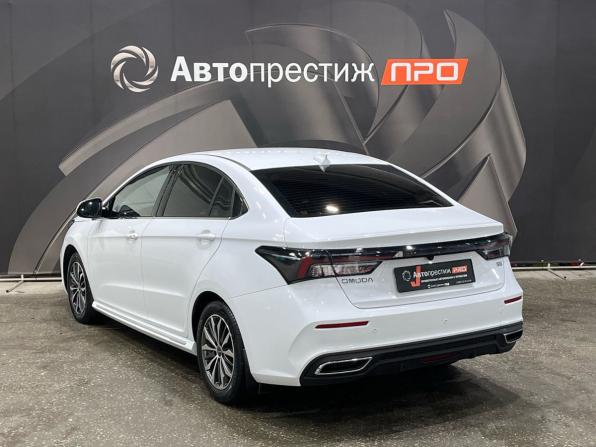 Omoda S5 с пробегом 2023 года, цена 1 390 000 рублей, 27332 км, седан, Автокод Объявления