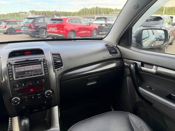 Kia Sorento II с пробегом 2010 года, цена 1 085 000 рублей, 321000 км, внедорожник, Автокод Объявления