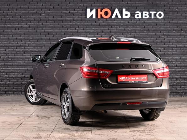 Lada (ВАЗ) Vesta I с пробегом 2018 года, цена 1 000 000 рублей, 92190 км, универсал, Автокод Объявления