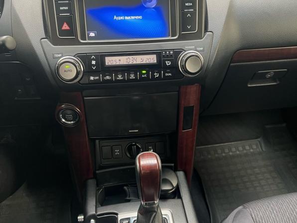 Toyota Land Cruiser Prado 150 Series Рестайлинг 1 с пробегом 2015 года, цена 3 770 000 рублей, 159495 км, внедорожник, Автокод Объявления