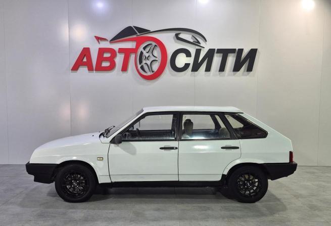 Lada (ВАЗ) 2109 с пробегом 2000 года, цена 160 000 рублей, 333000 км, хэтчбек, Автокод Объявления