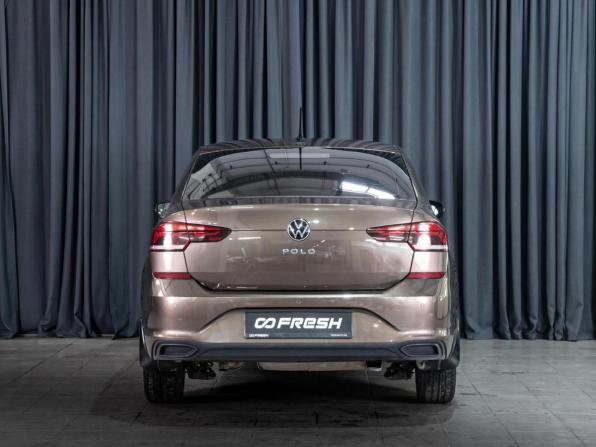 Volkswagen Polo VI с пробегом 2022 года, цена 1 782 500 рублей, 51129 км, лифтбек, Автокод Объявления