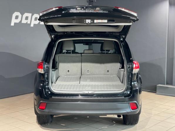 Toyota Highlander III (XU50) Рестайлинг с пробегом 2017 года, цена 3 300 000 рублей, 178331 км, внедорожник, Автокод Объявления