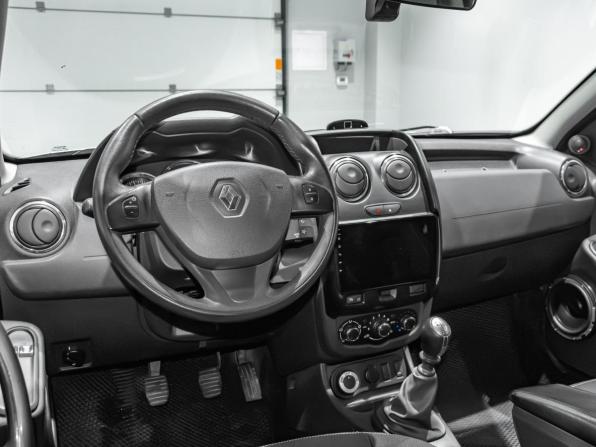 Renault Duster I Рестайлинг с пробегом 2016 года, цена 1 078 615 рублей, 141490 км, внедорожник, Автокод Объявления