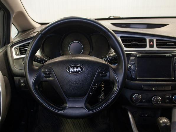 Kia Ceed II с пробегом 2014 года, цена 760 000 рублей, 208674 км, хэтчбек, Автокод Объявления
