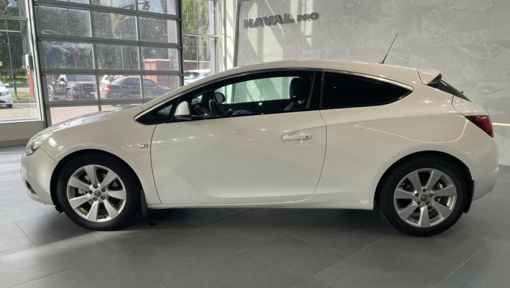 Opel Astra J Рестайлинг Стерлитамак  - изображение 3