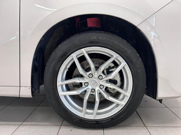 Toyota Alphard III Рестайлинг с пробегом 2019 года, цена 4 049 000 рублей, 128217 км, минивэн, Автокод Объявления