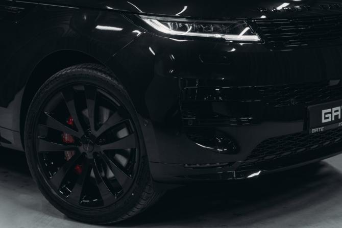 Новый Land Rover Range Rover Sport III 2025 года, цена 22 300 000 рублей, внедорожник, Автокод Объявления