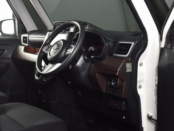 Toyota Roomy I с пробегом 2020 года, цена 1 199 995 рублей, 68530 км, микровэн, Автокод Объявления