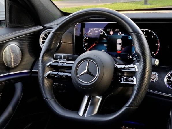 Mercedes-Benz E-Класс V (W213 S213 C238) Рестайлинг с пробегом 2021 года, цена 4 820 000 рублей, 101328 км, седан, Автокод Объявления