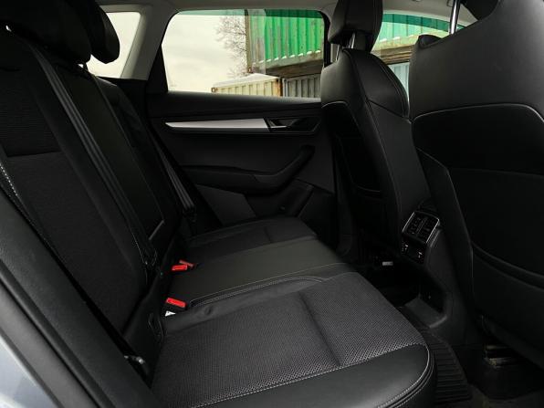 Skoda Karoq I с пробегом 2021 года, цена 2 240 800 рублей, 89265 км, внедорожник, Автокод Объявления