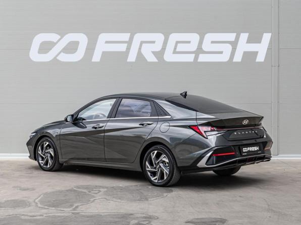 Hyundai Elantra VII (CN7) Рестайлинг с пробегом 2023 года, цена 2 059 000 рублей, 45957 км, седан, Автокод Объявления