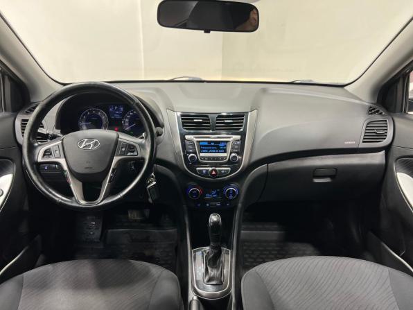 Hyundai Solaris I Рестайлинг с пробегом 2016 года, цена 1 285 000 рублей, 87500 км, седан, Автокод Объявления