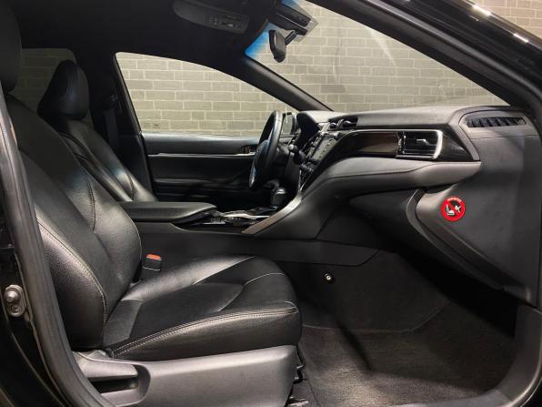 Toyota Camry VIII (XV70) с пробегом 2018 года, цена 2 549 000 рублей, 134869 км, седан, Автокод Объявления