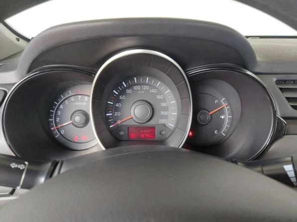 Kia Rio III Рестайлинг с пробегом 2015 года, цена 980 000 рублей, 91765 км, седан, Автокод Объявления