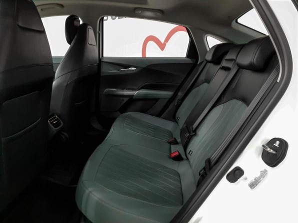 Changan Lamore с пробегом 2024 года, цена 2 090 000 рублей, 25200 км, седан, Автокод Объявления