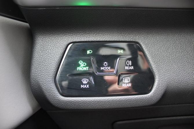 Volkswagen Tavendor I с пробегом 2023 года, цена 4 499 000 рублей, 27000 км, внедорожник, Автокод Объявления