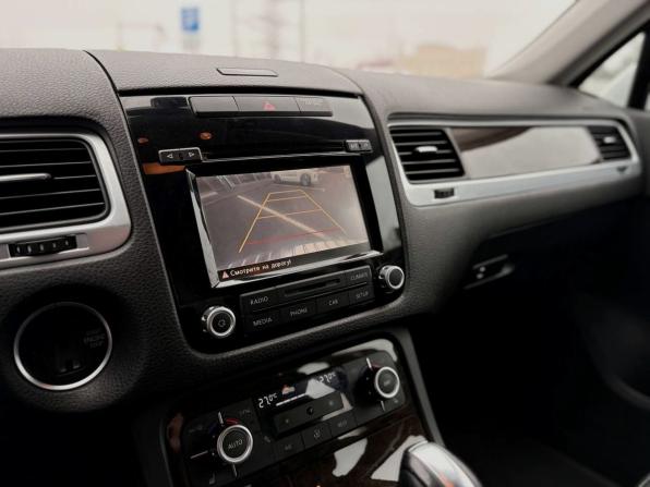 Volkswagen Touareg II с пробегом 2013 года, цена 2 189 900 рублей, 152693 км, внедорожник, Автокод Объявления