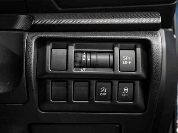 Subaru Impreza V с пробегом 2017 года, цена 1 375 000 рублей, 156166 км, седан, Автокод Объявления