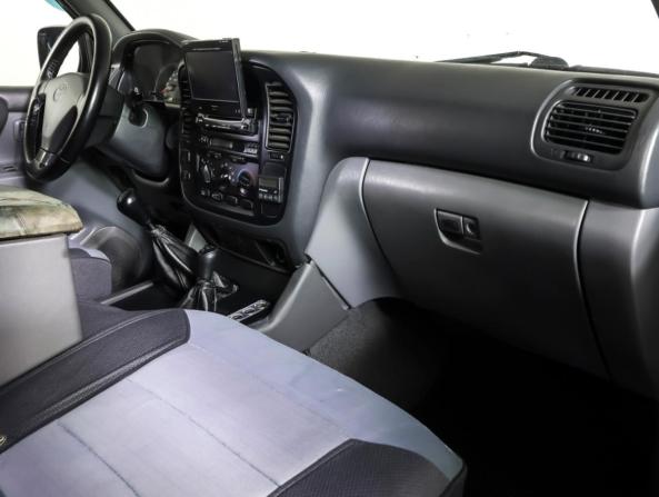 Toyota Land Cruiser 100 Series с пробегом 2001 года, цена 1 500 000 рублей, 427000 км, внедорожник, Автокод Объявления