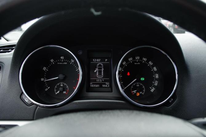 Skoda Yeti I с пробегом 2013 года, цена 1 162 000 рублей, 103000 км, внедорожник, Автокод Объявления