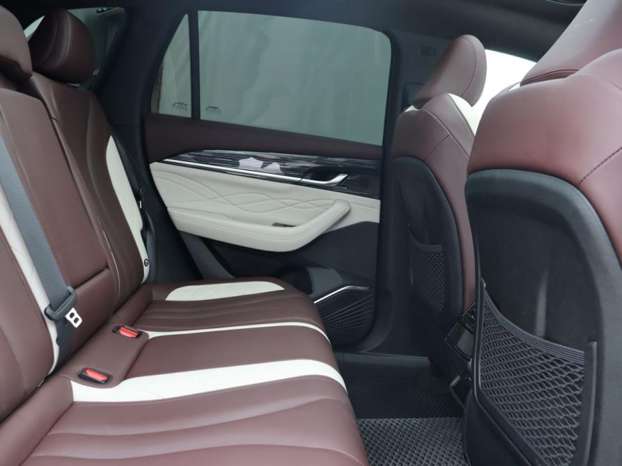 Geely Monjaro I Москва  - изображение 19