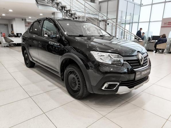 Renault Logan II Рестайлинг с пробегом 2020 года, цена 990 000 рублей, 116687 км, седан, Автокод Объявления