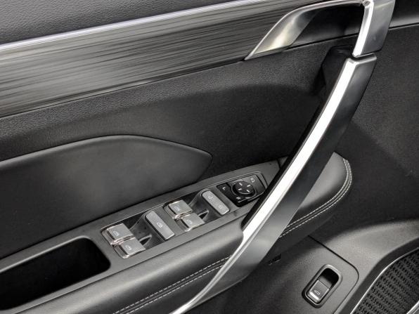 Geely Atlas Pro с пробегом 2022 года, цена 1 970 000 рублей, 40996 км, внедорожник, Автокод Объявления