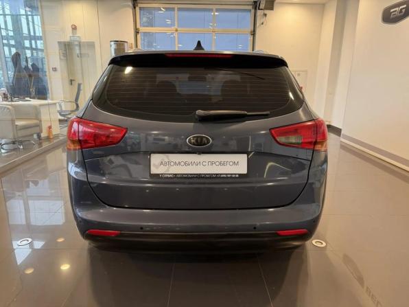 Kia Ceed II Рестайлинг с пробегом 2018 года, цена 1 290 000 рублей, 230610 км, универсал, Автокод Объявления