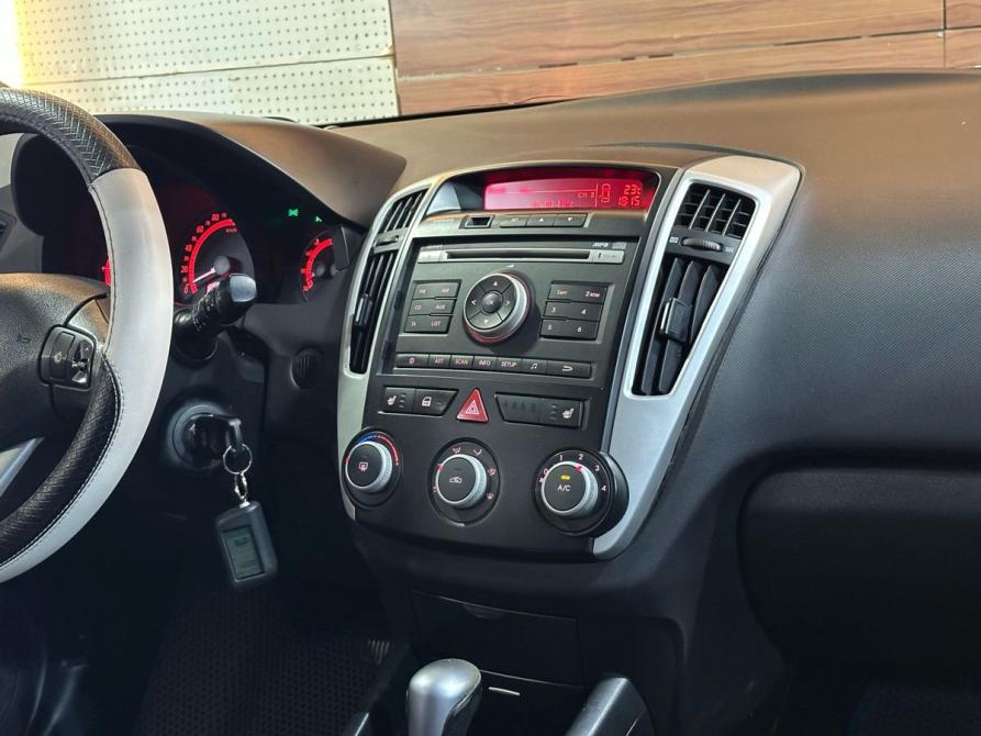 Kia Ceed I Рестайлинг Челябинск  - изображение 11