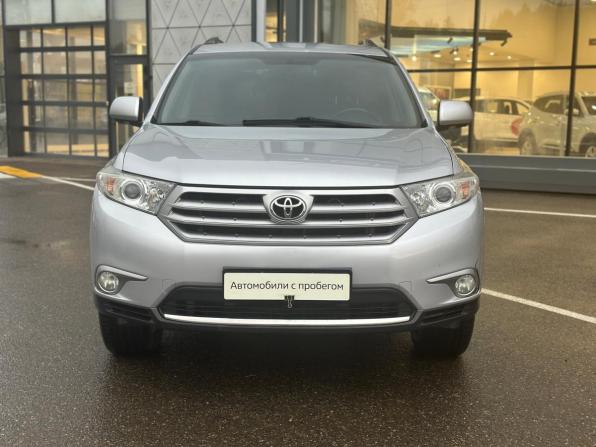 Toyota Highlander II (XU40) Рестайлинг с пробегом 2010 года, цена 1 950 000 рублей, 199834 км, внедорожник, Автокод Объявления